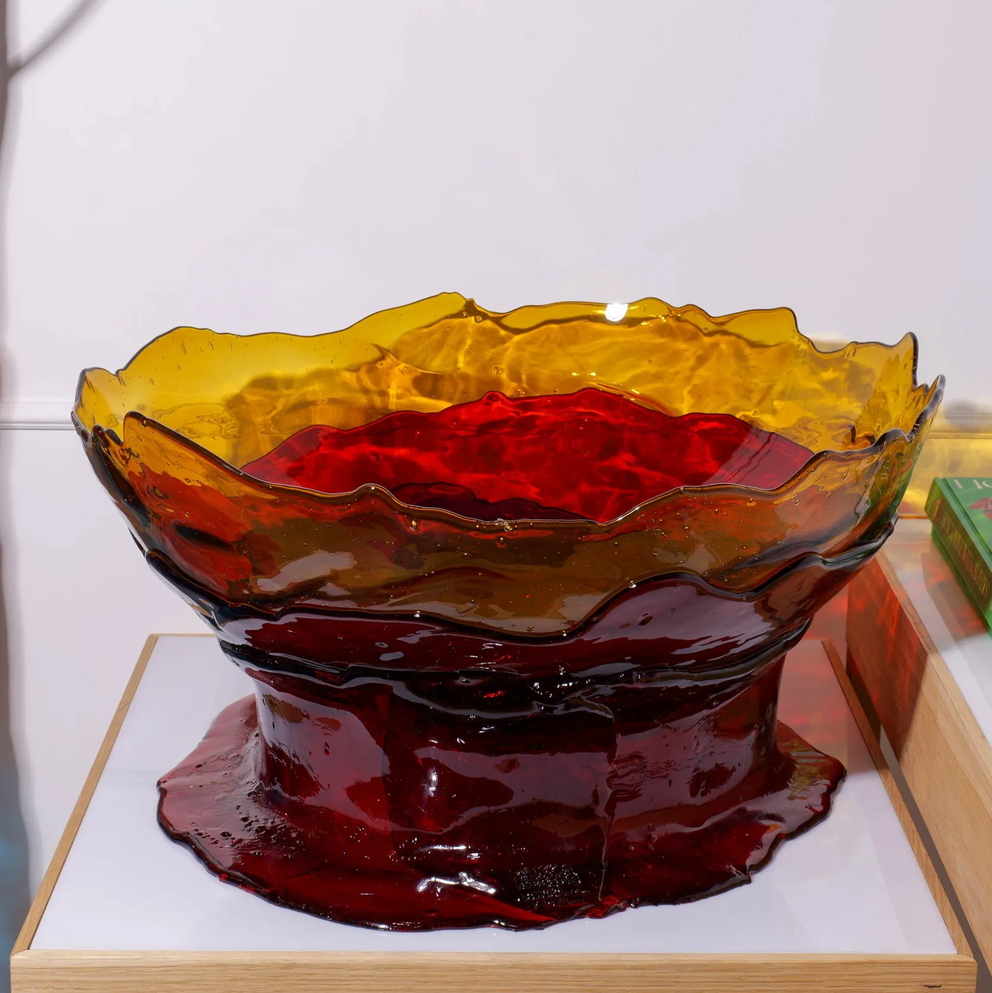 big_collina_vase_extra_co_1-7.webp Big Collina Vase Extra Colour - Clear Amber And Dark Ruby