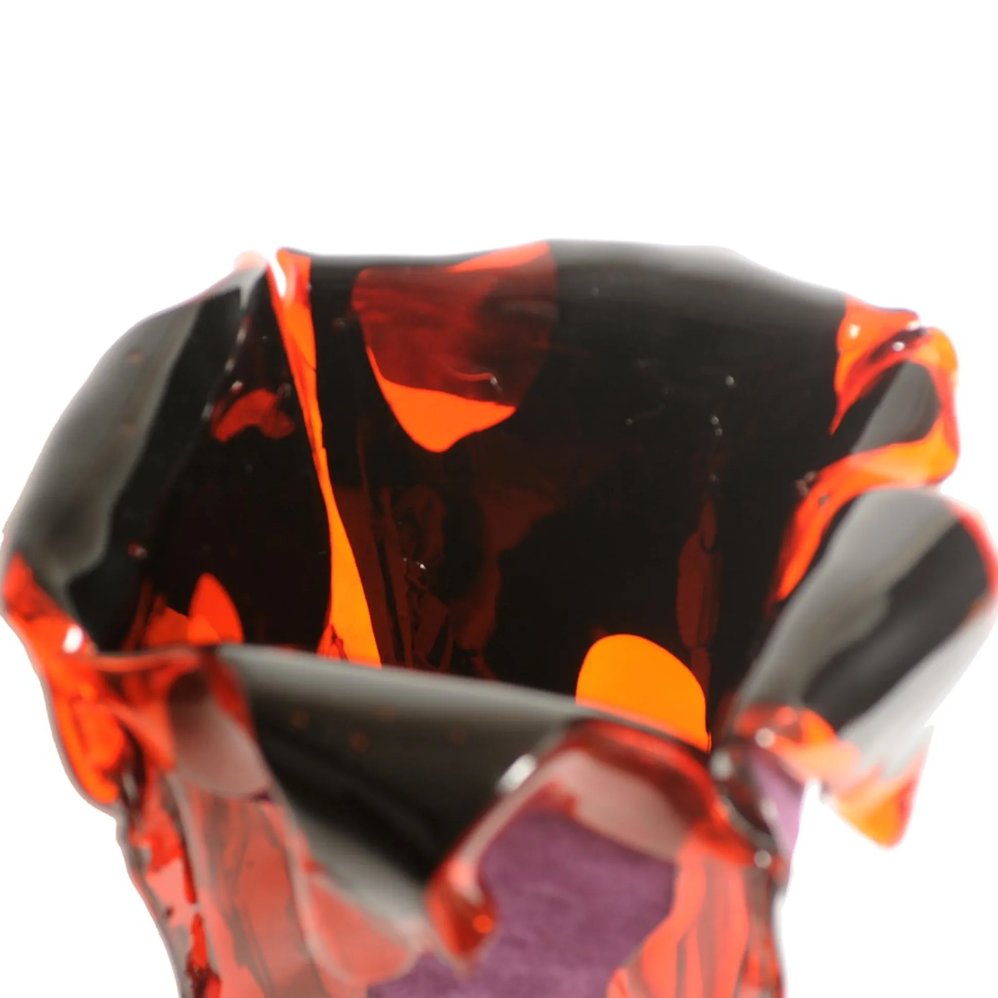 bromelia_vase__clear_red__2.webp Bromelia Vase - Clear Red, Purple Leather