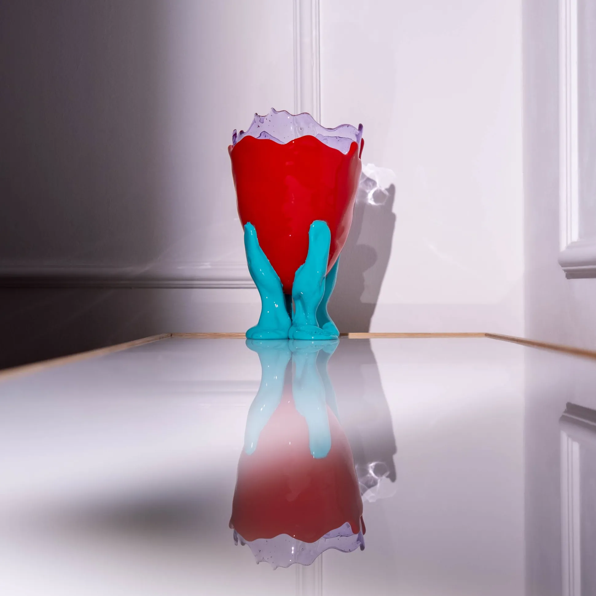 clear_vase_extra_colour___2-2.webp Clear Vase Extra Colour - Clear Lilac, Matt Red And Turquoise