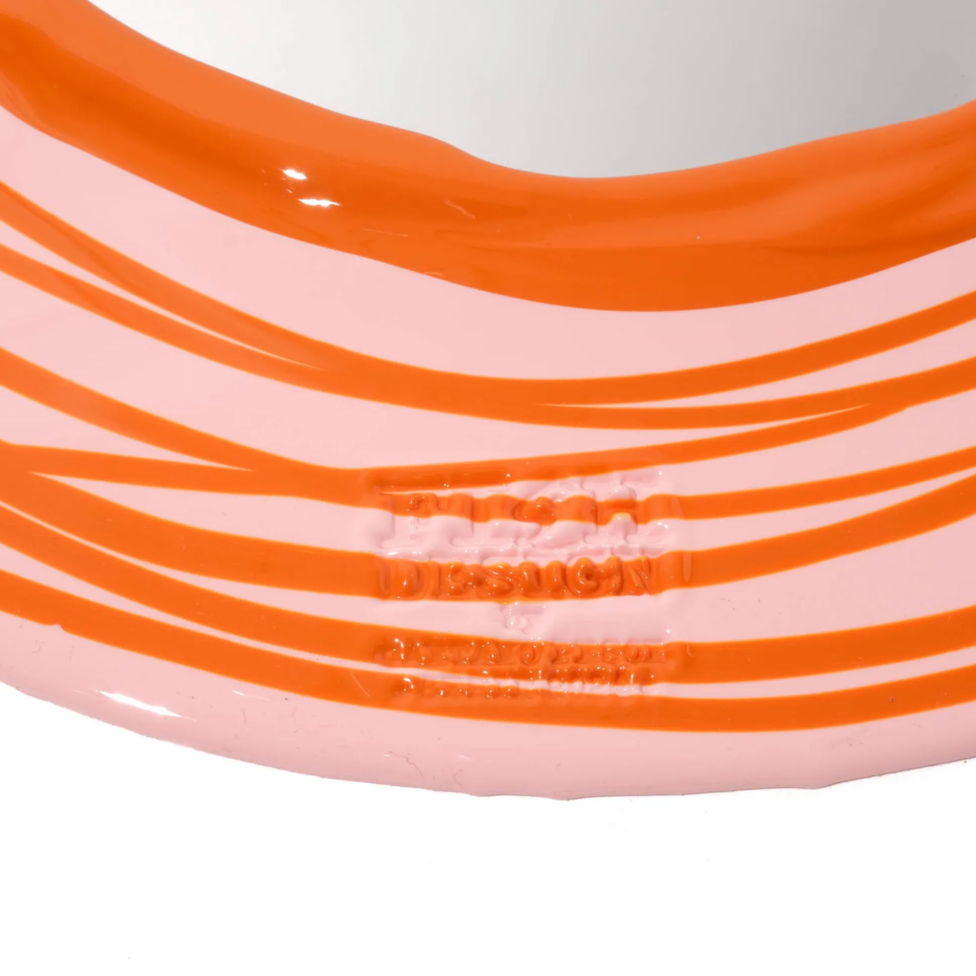 mirror__matt_salmon_pumpk_3.webp Mirror - Matt Salmon, Pumpkin