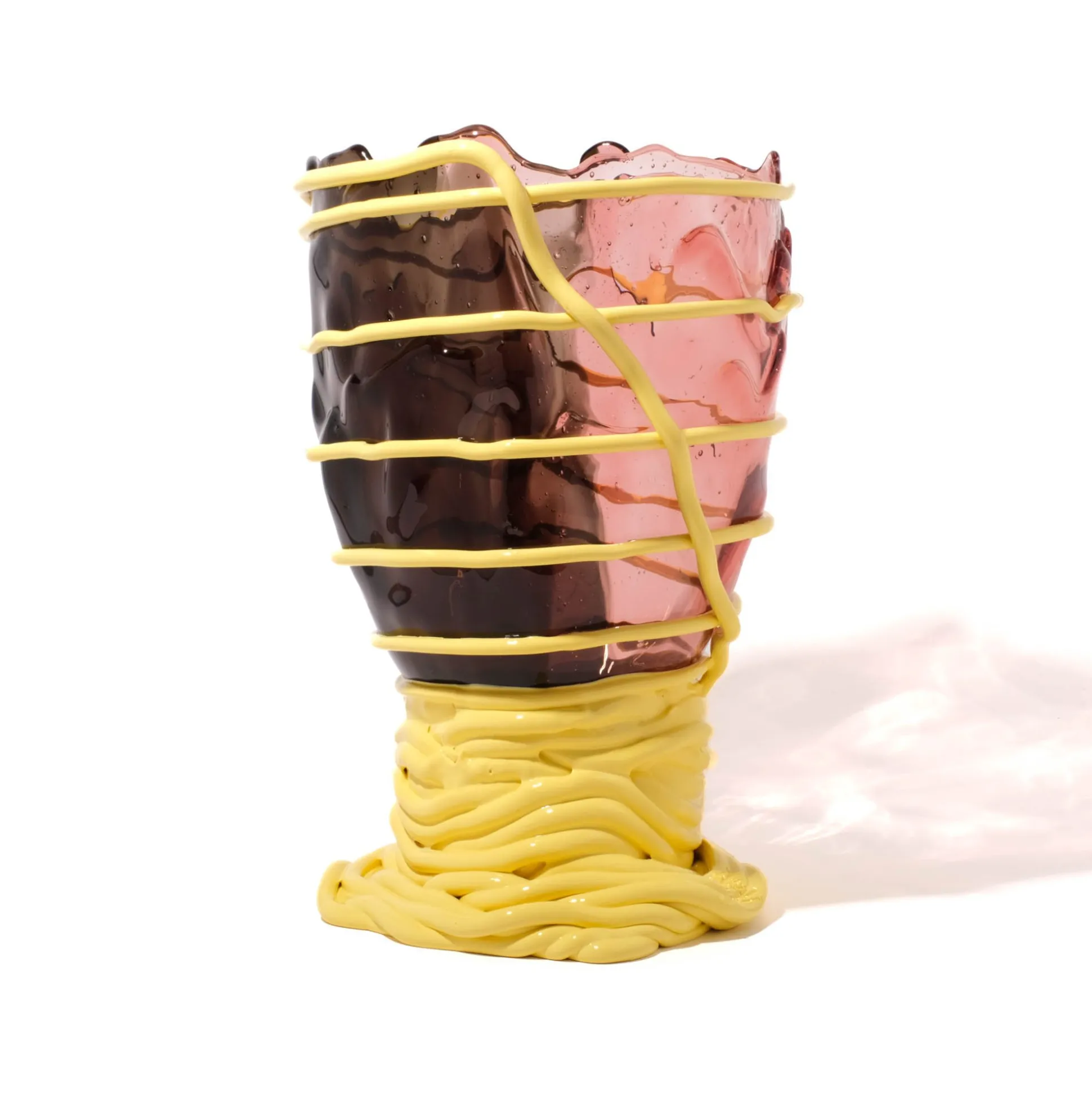 pompitu_ii_vase_extra_col_0.webp Pompitu II Vase Extra Colour - Clear Fumè, Antique Pink, Pastel Yellow