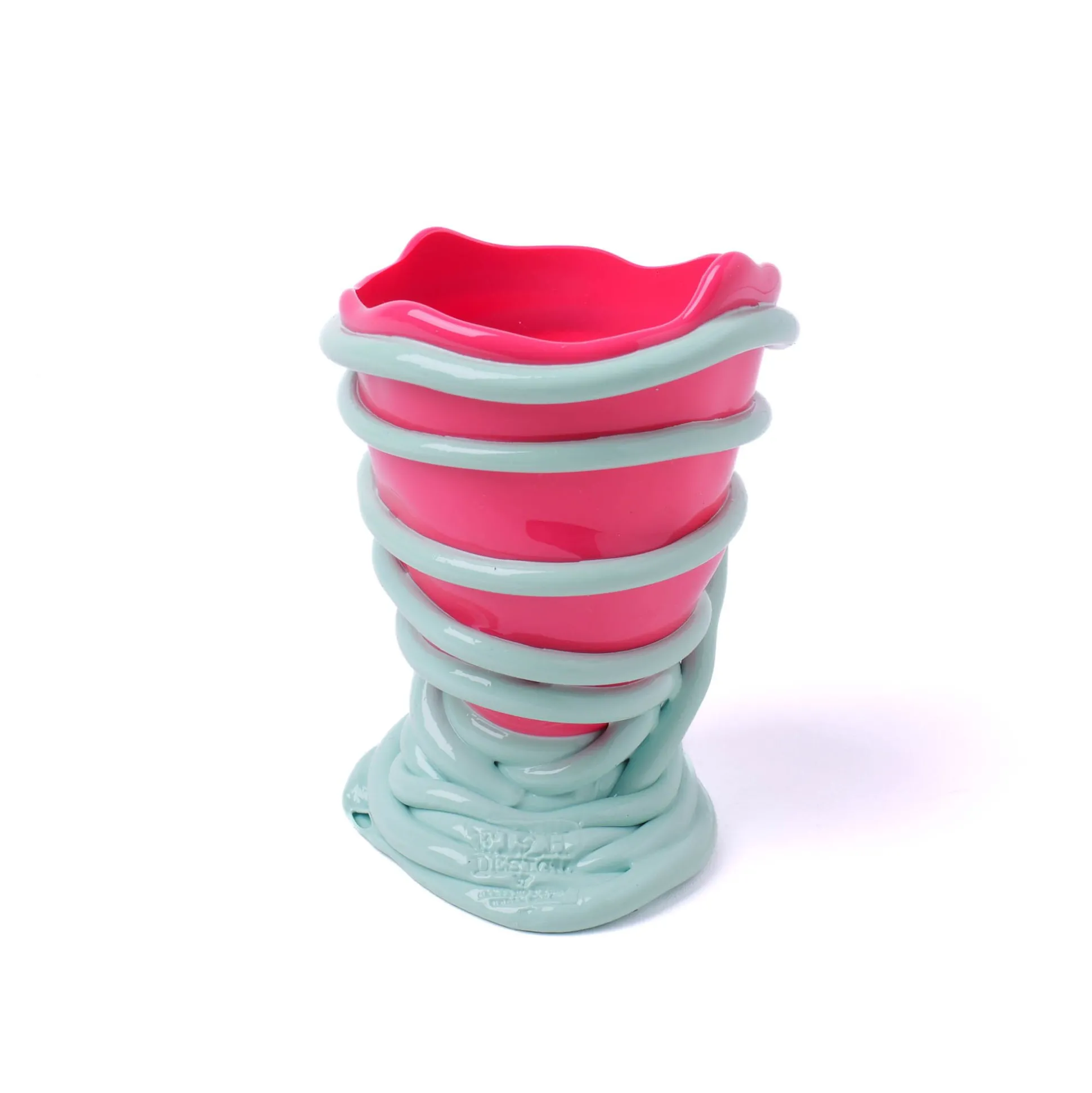 pompitu_ii_xs__matt_fuchs_1.webp Pompitu II XS - Matt Fuchsia, Aqua