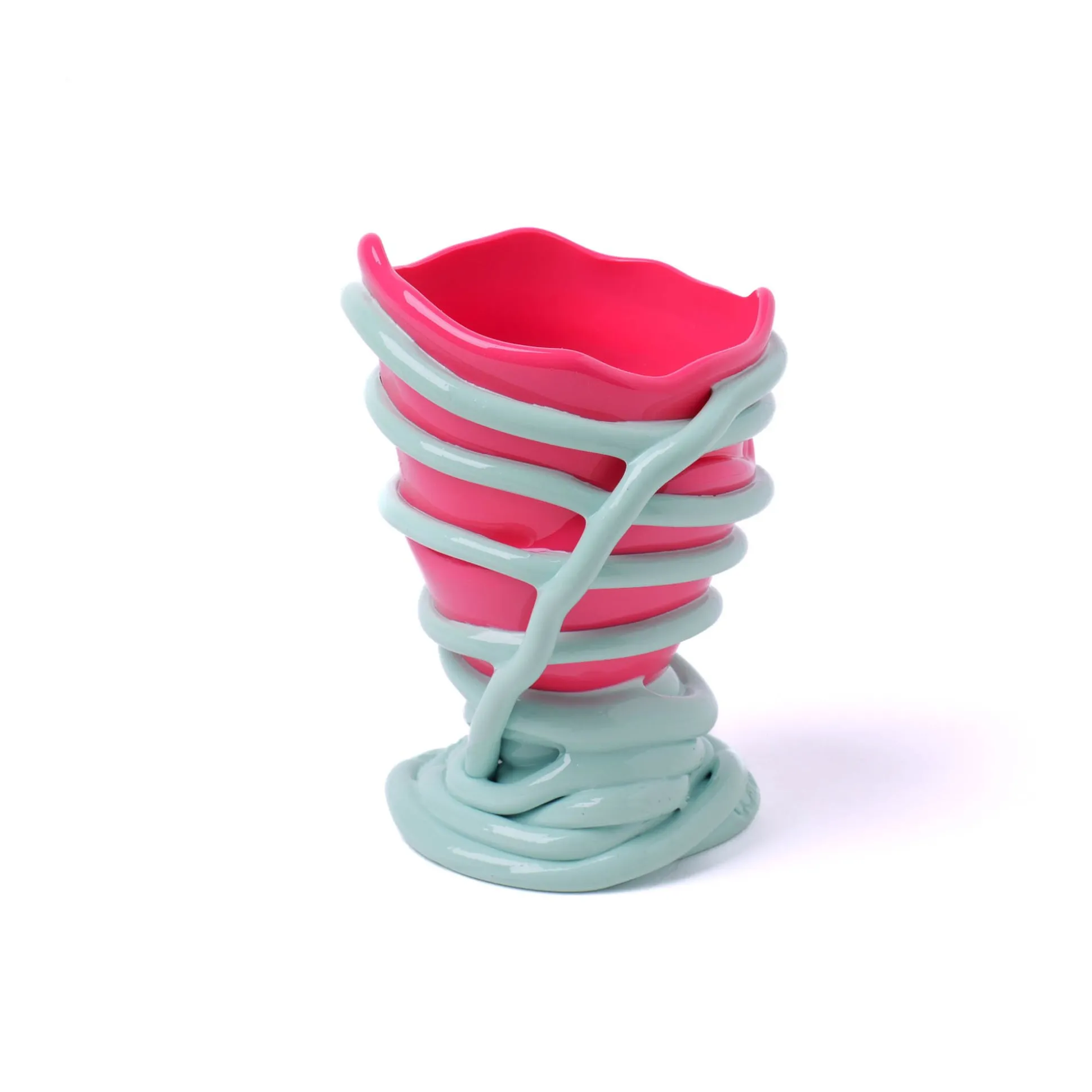 pompitu_ii_xs__matt_fuchs_4.webp Pompitu II XS - Matt Fuchsia, Aqua