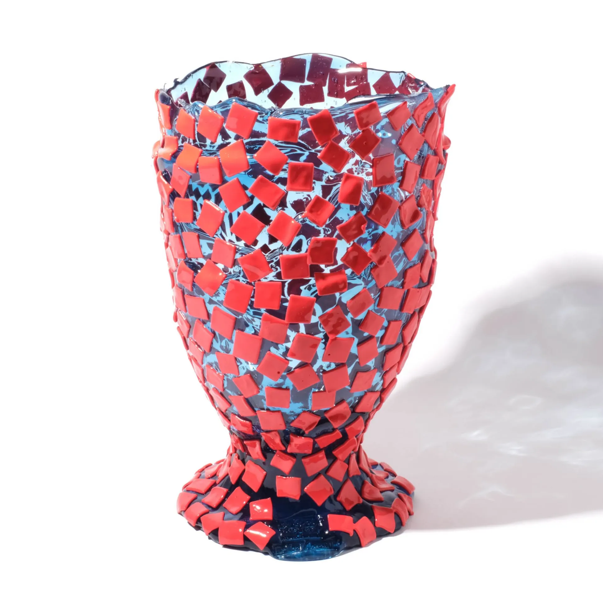 rock_vase__clear_light_bl_3.webp Rock Vase - Clear Light Blue And Matt Sorbet