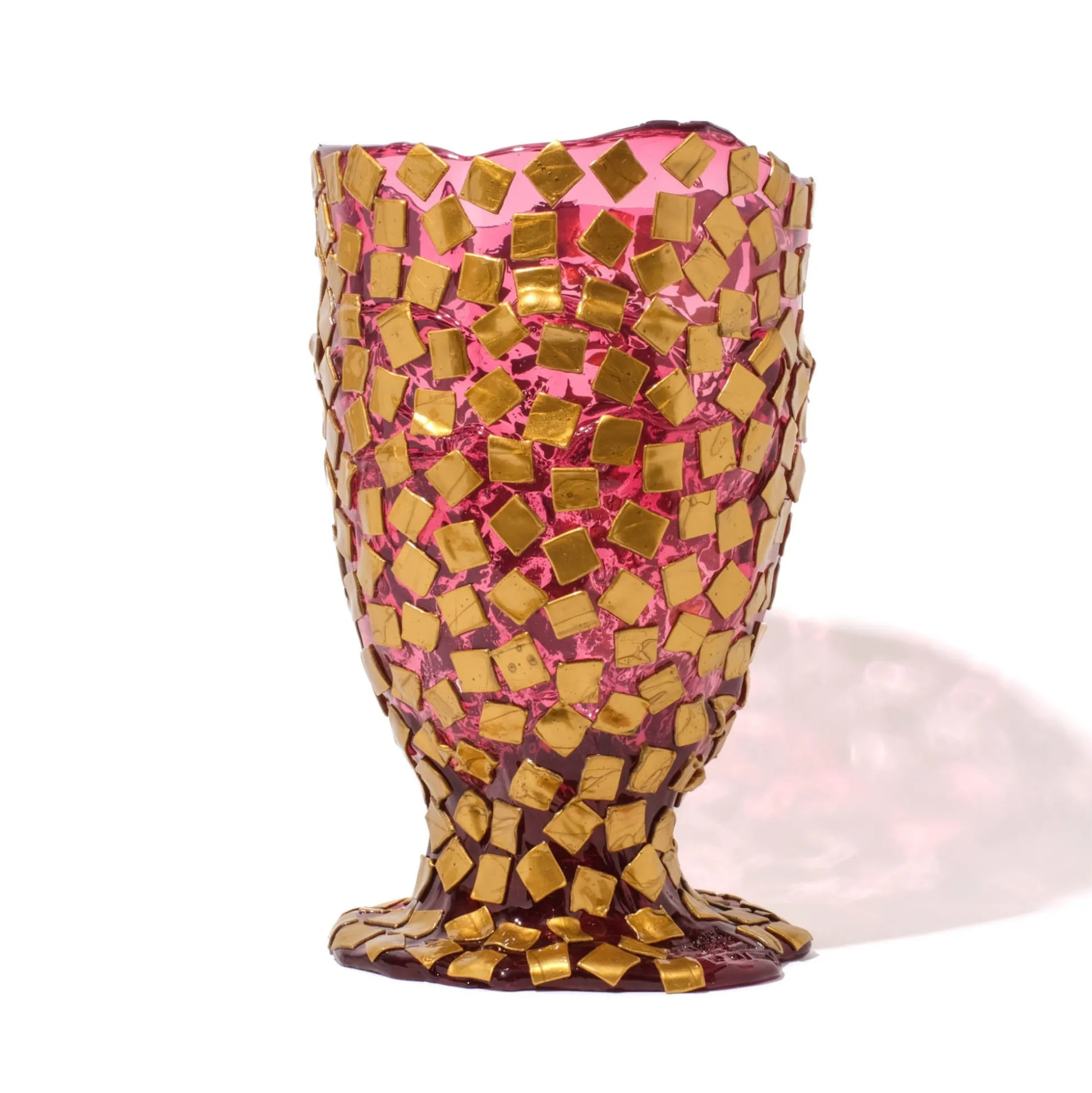 rock_vase__clear_light_fu_1.webp Rock Vase - Clear Light Fuchsia And Gold