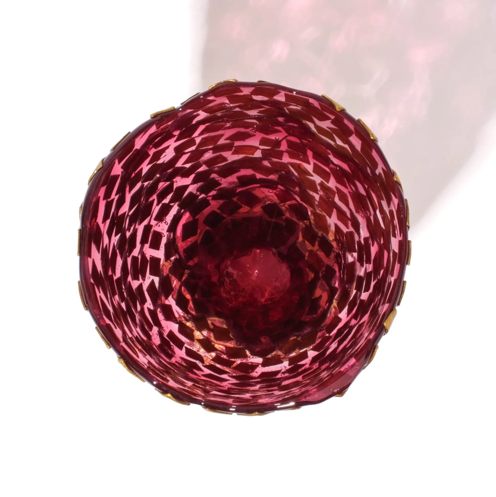 rock_vase__clear_light_fu_3.webp Rock Vase - Clear Light Fuchsia And Gold