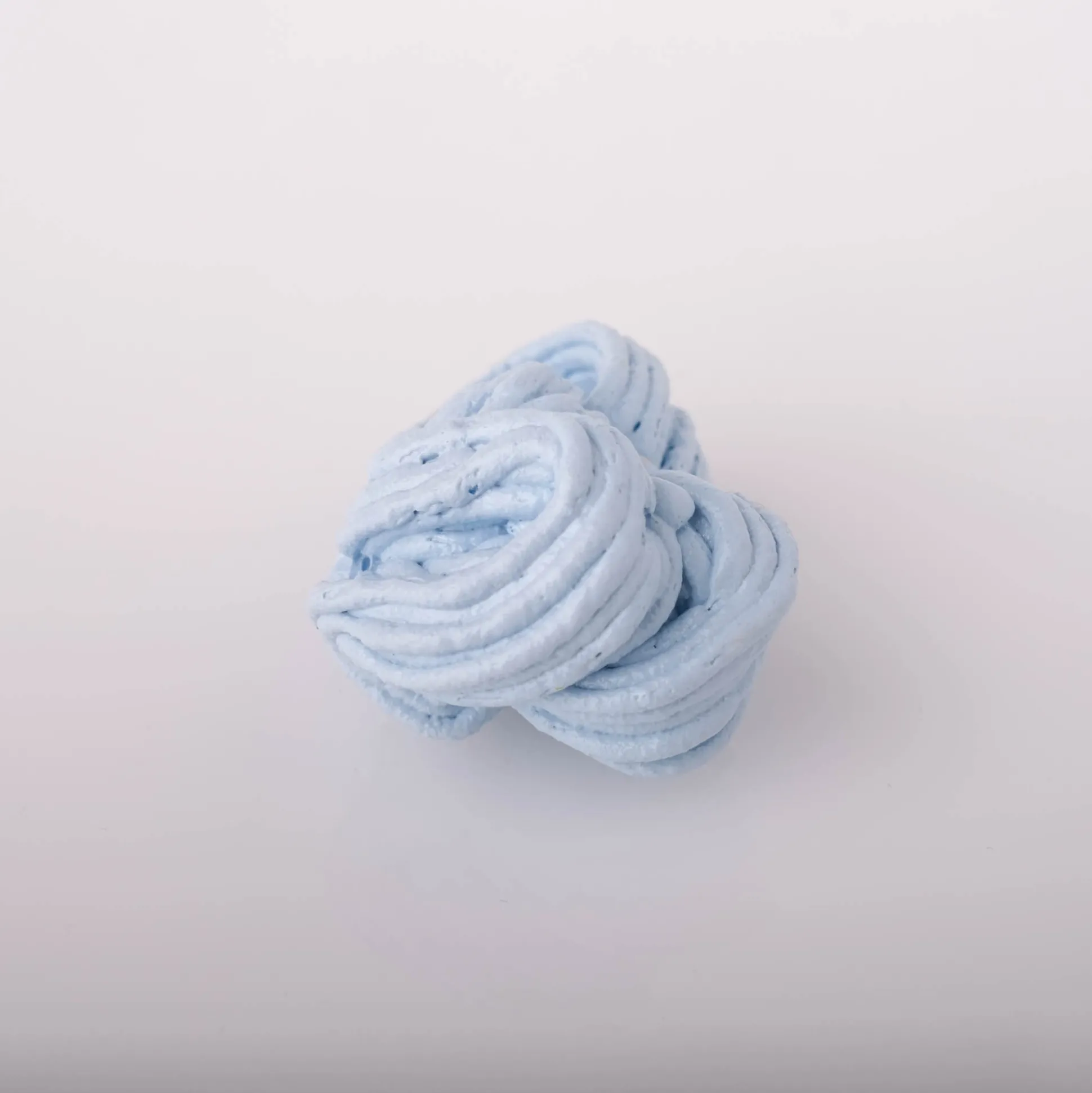 spaghetti_ring__matt_past_2.webp Spaghetti Ring - Matt Pastel Blue