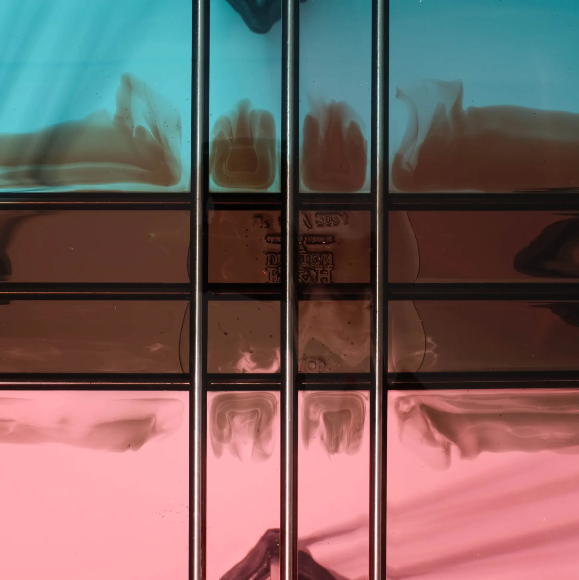 triple_play_coffee_table__2-11.webp Triple Play Coffee Table - Clear Aqua, Clear Fumè And Clear Antique Pink