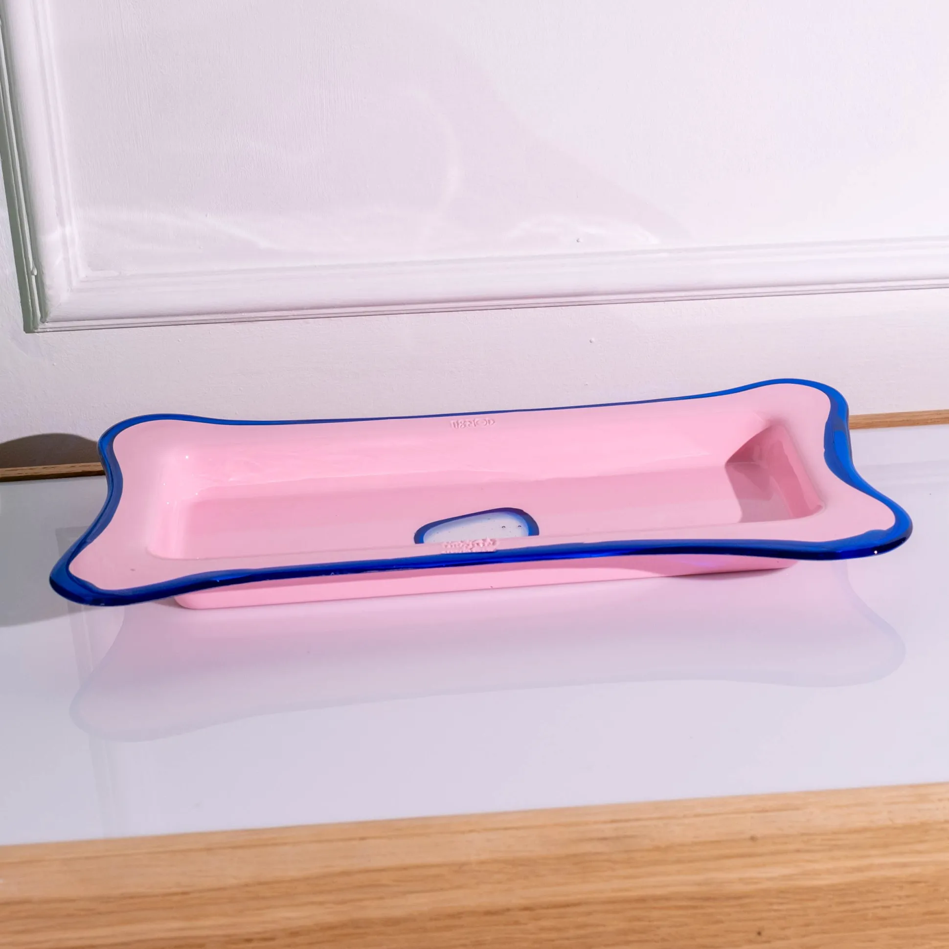 try_tray_rectangular__mat_2.webp Try Tray Rectangular - Matt Pastel Pink And Clear Blue